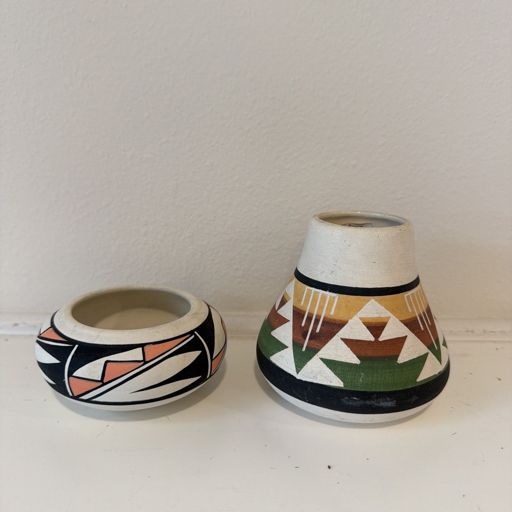 Native American Sioux Indian Pottery Vase Signed Plus Other
